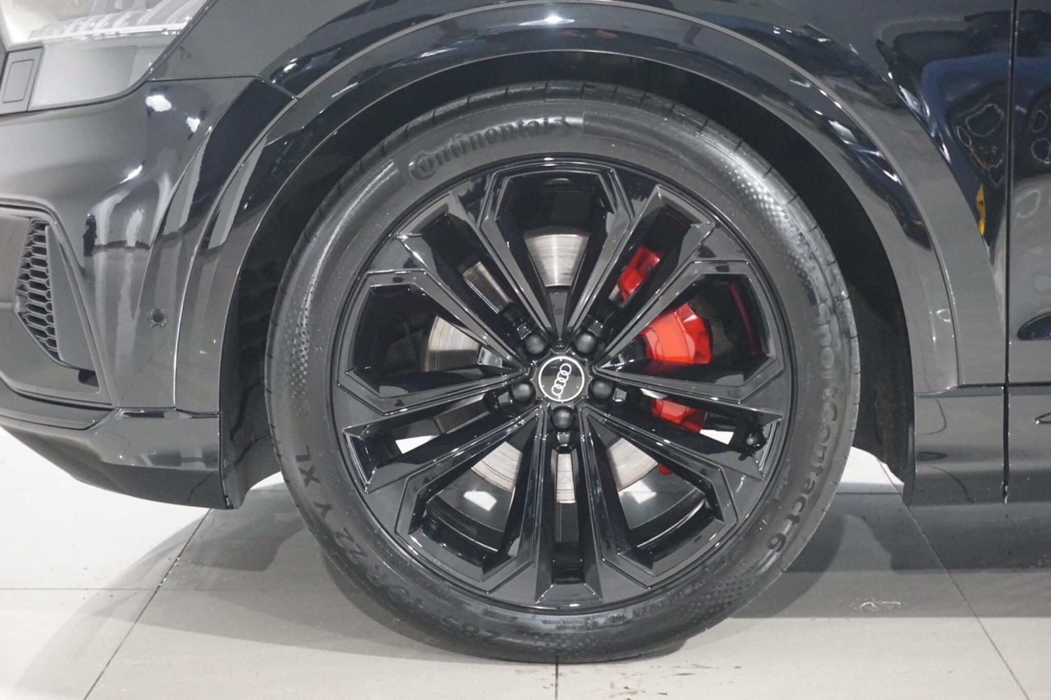 Audi Q8 3.0 TFSI V6 55 Black Edition SUV 5dr Petrol Tiptronic quattro Euro 6 (s/s) (340 ps)